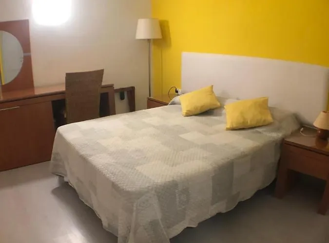 Estudio Privado In Gigantes Daire